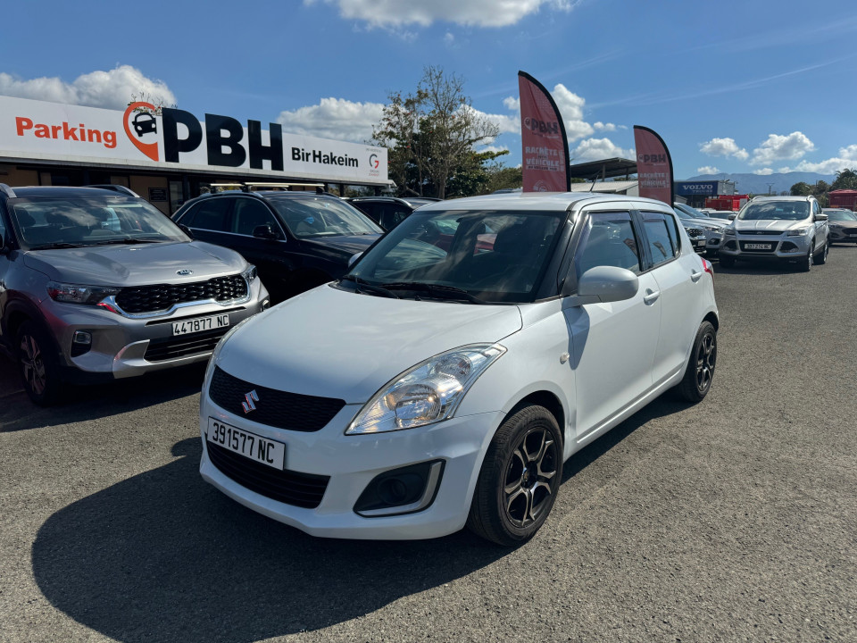 SUZUKI - SWIFT