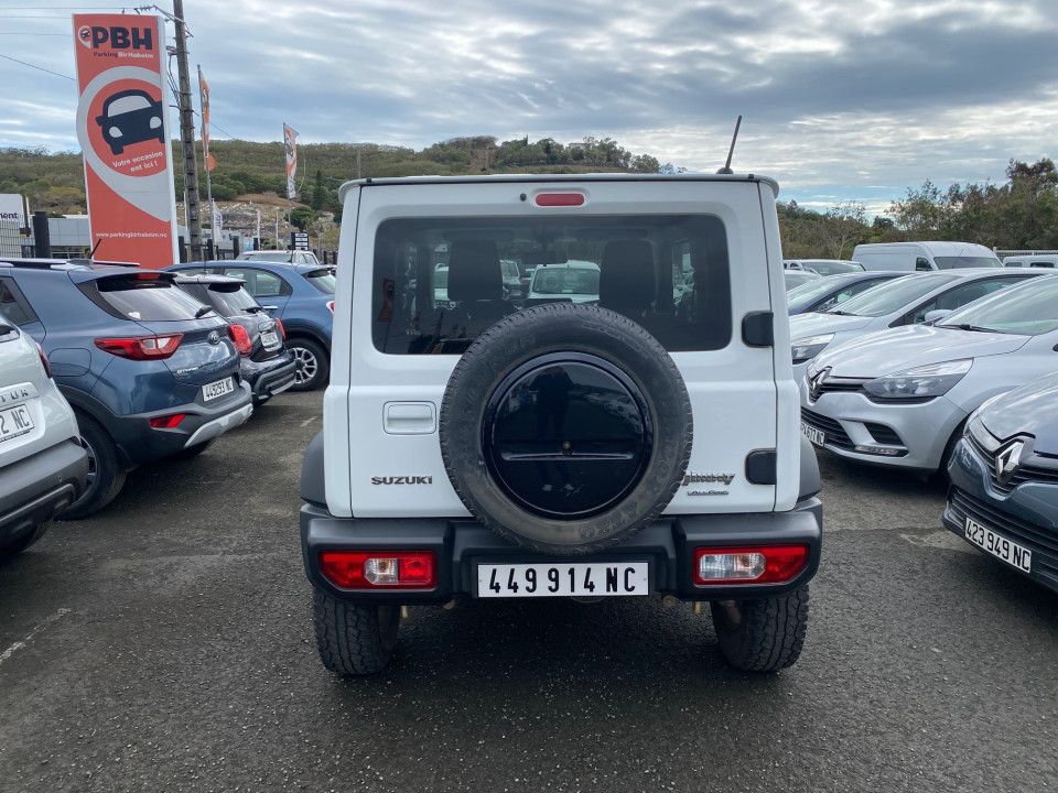 SUZUKI - JIMNY